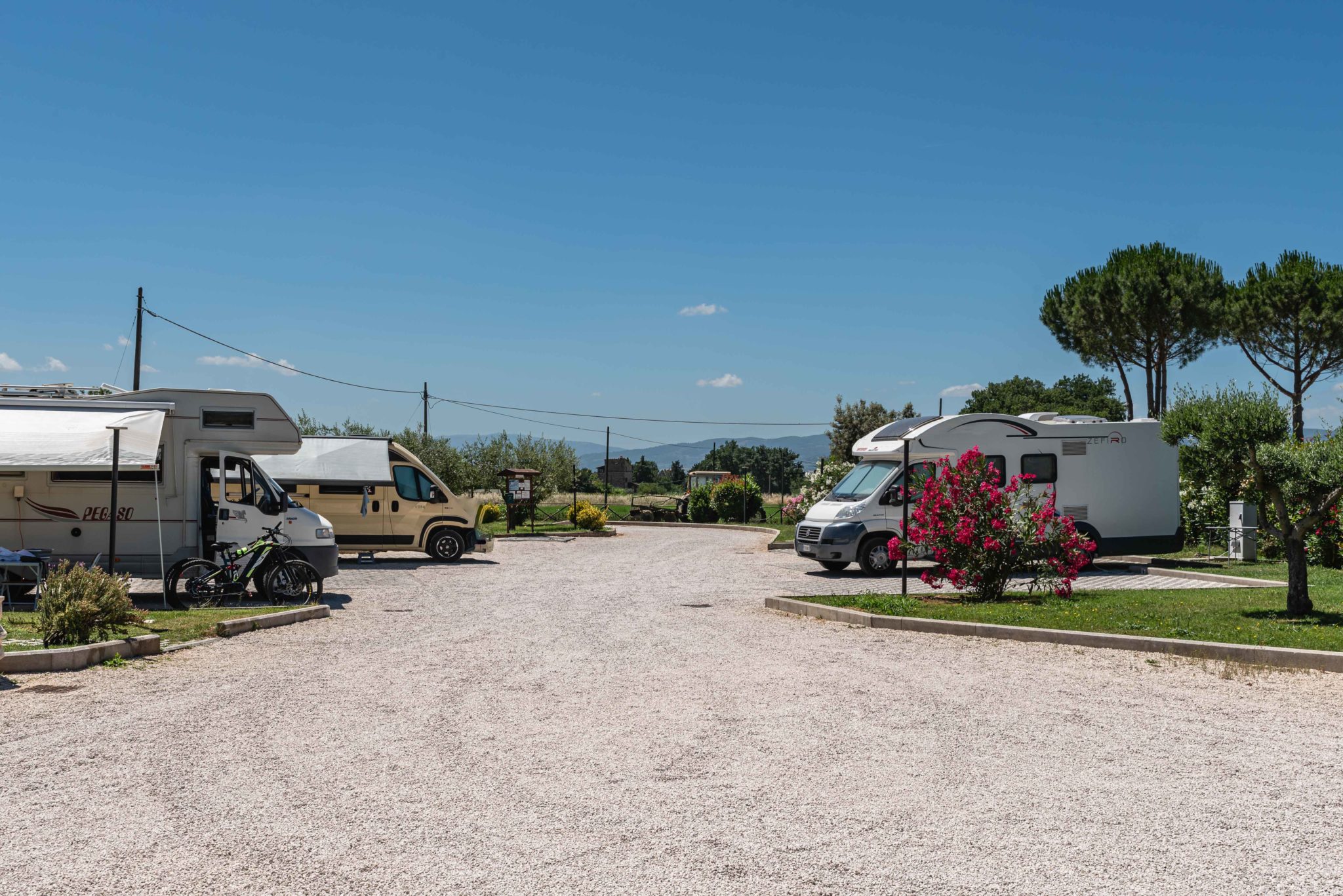 area sosta camper il girasole agriturismo assisi